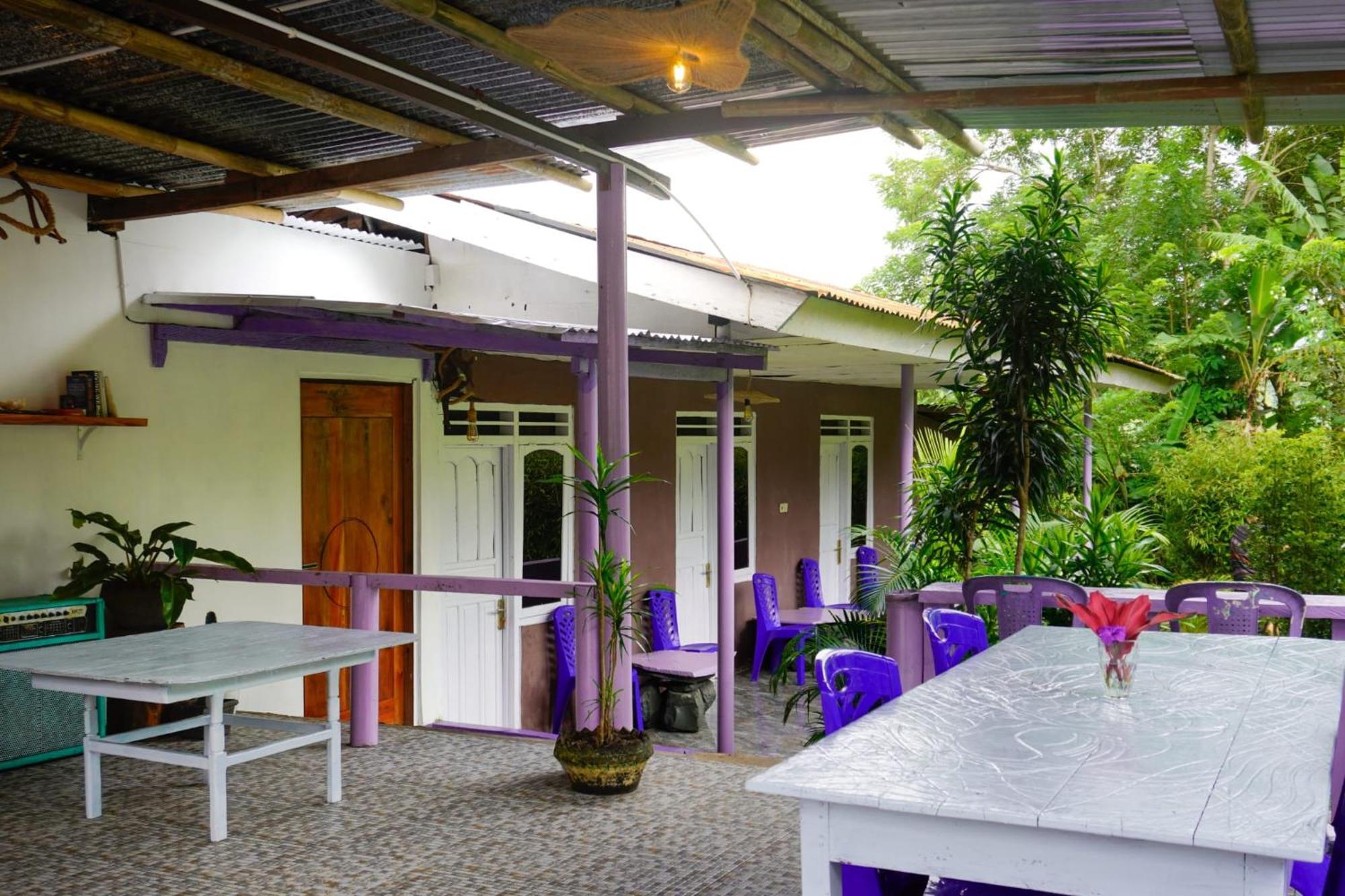 Legend guest house Kelimutu Buitenkant foto