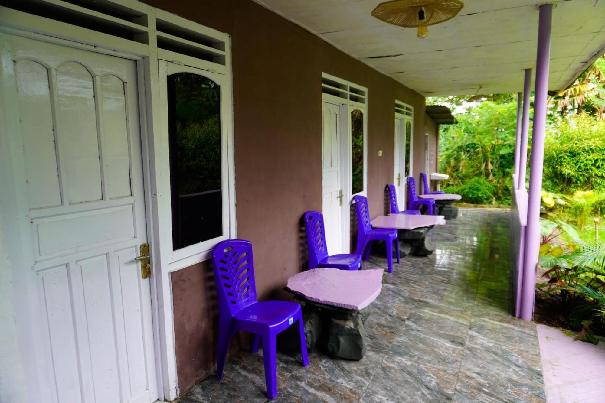 Legend guest house Kelimutu Buitenkant foto